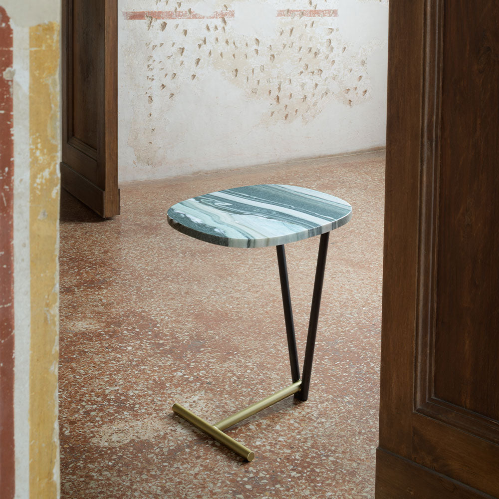 Alaya Courtesy Table