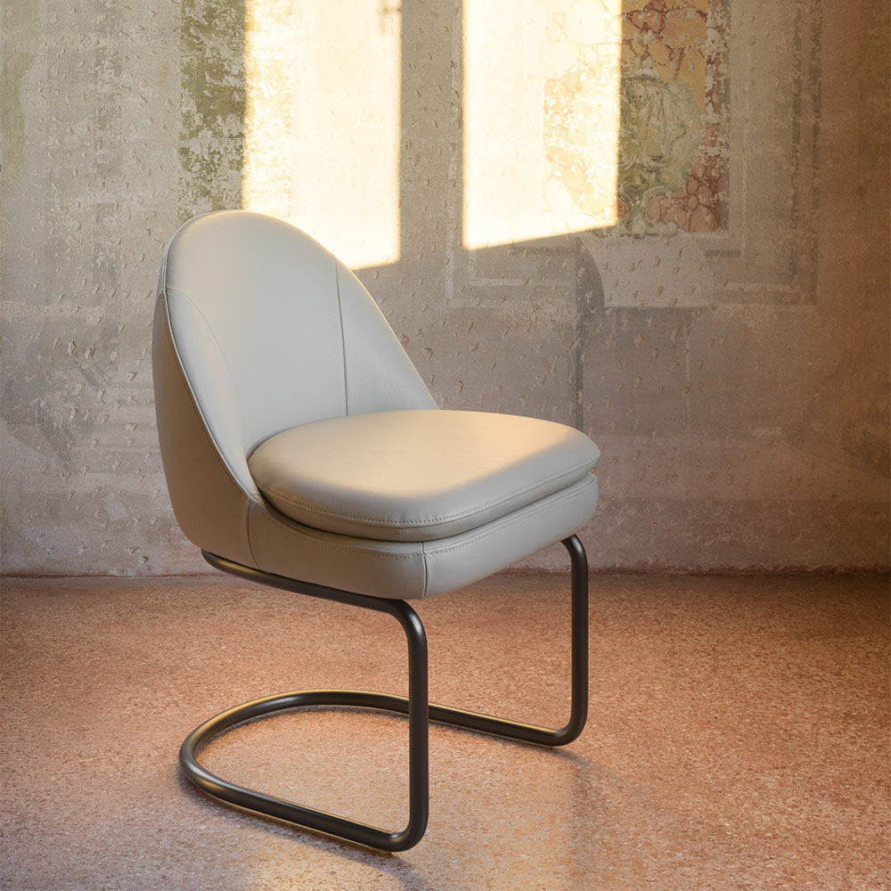 Maxime Chair