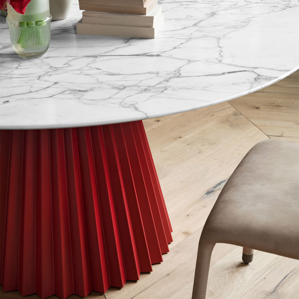 Plisse Marble Table