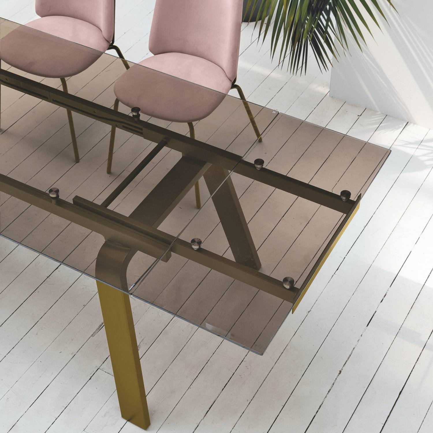 Marte Extending Table