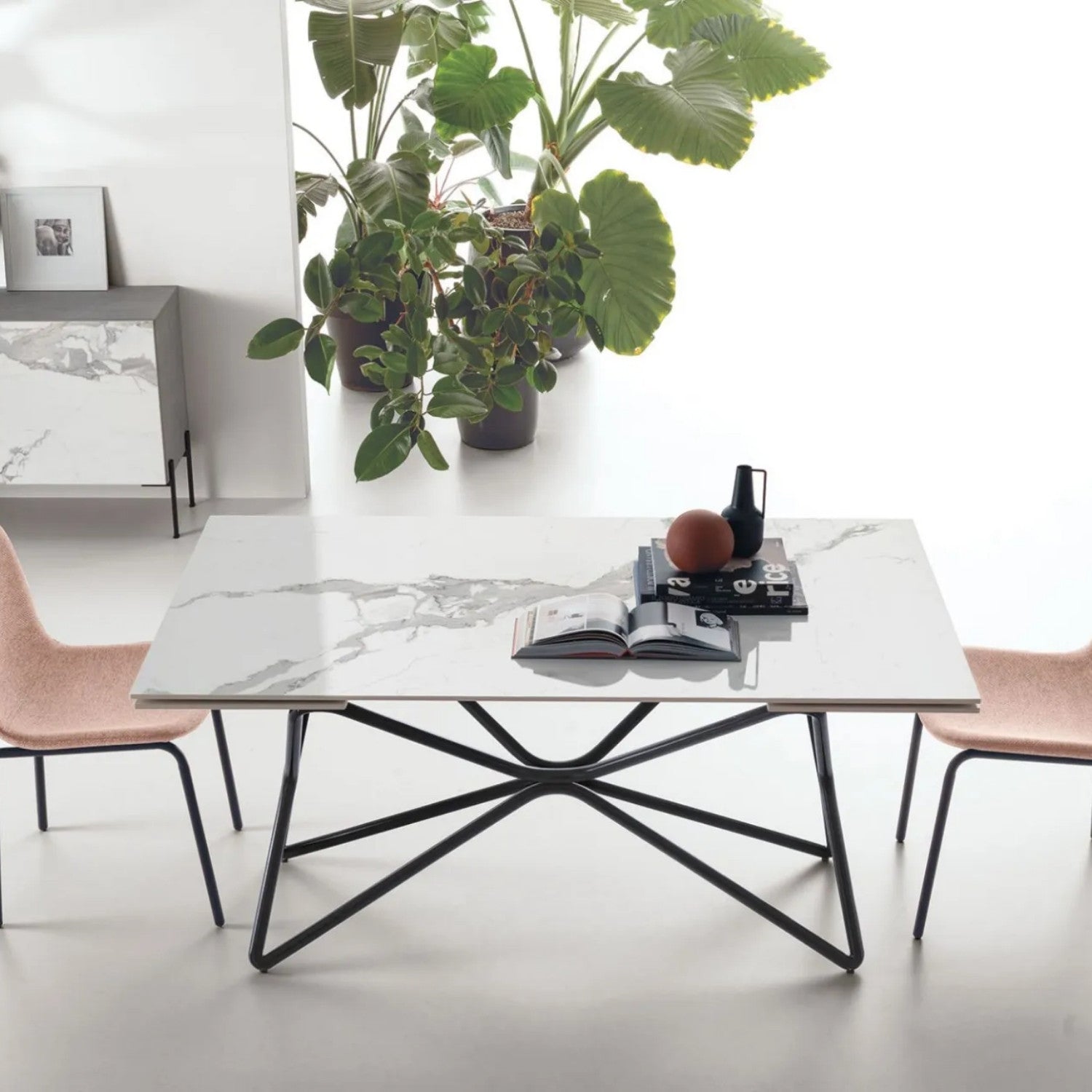 Galaxy Extending Table