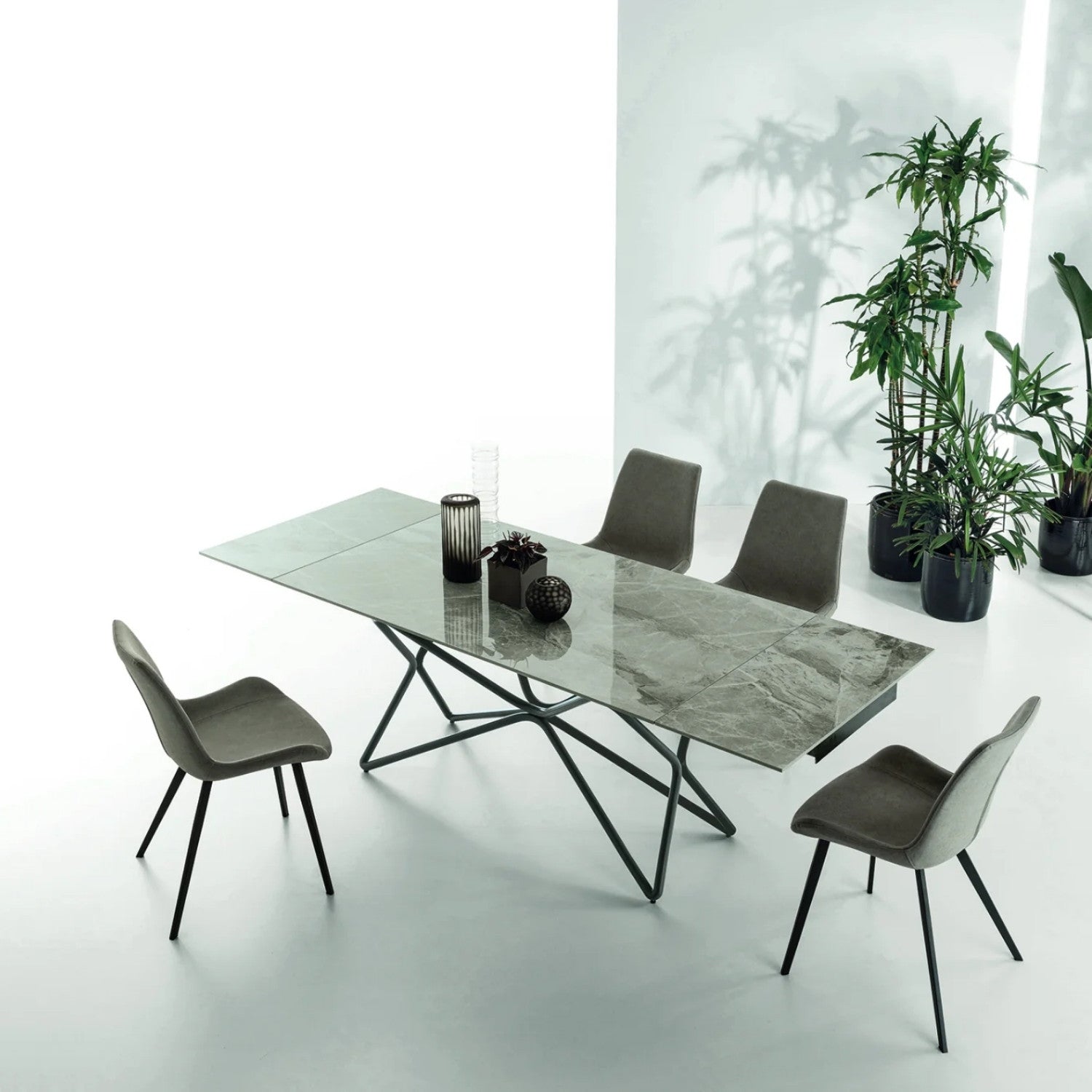 Galaxy Extending Table
