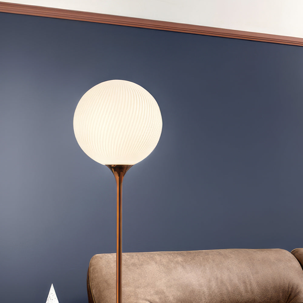 Tee Floor Lamp