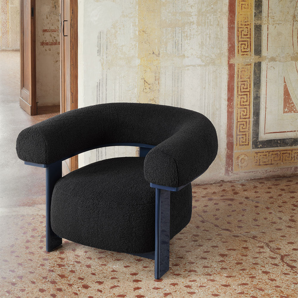 Twilly Chair With Arms