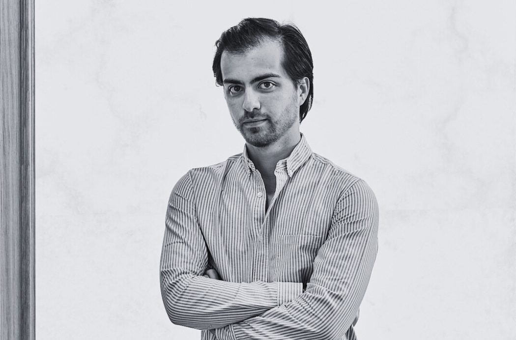 Portrait of Sacha Taïeb, co-founder of Onohome
